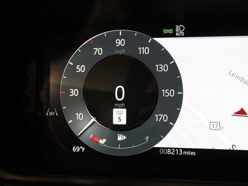 Used 2025 Land Rover Range Rover Velar S image 22