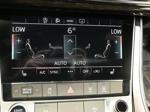 Used 2025 Audi Q7 3.0T Premium Plus AWD/4WD image 39