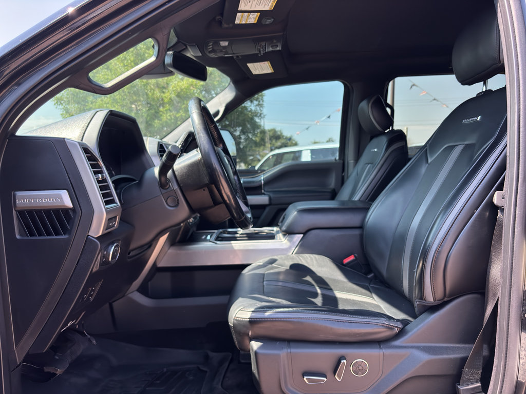 Used 2018 Ford F250 Platinum w/ Platinum Ultimate Package AWD/4WD image 13