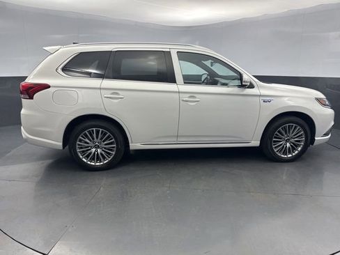 Used 2021 Mitsubishi Outlander GT image 9