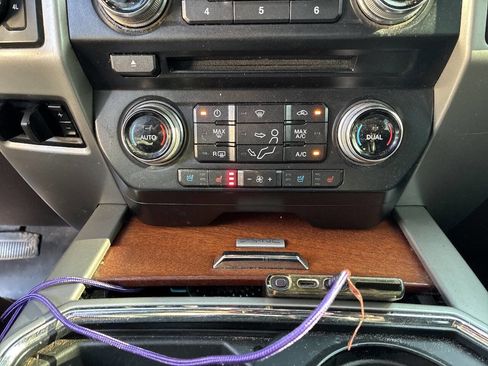 Used 2017 Ford F250 King Ranch image 21