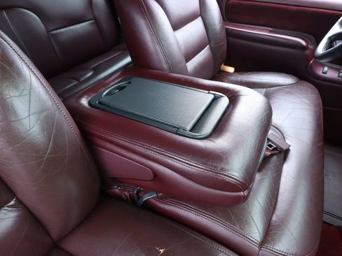 Used 1996 Chevrolet Silverado 3500 4x4 Extended Cab image 18