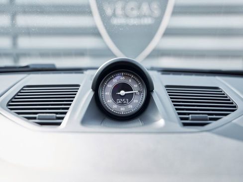 Used 2024 Porsche 911 Turbo image 75