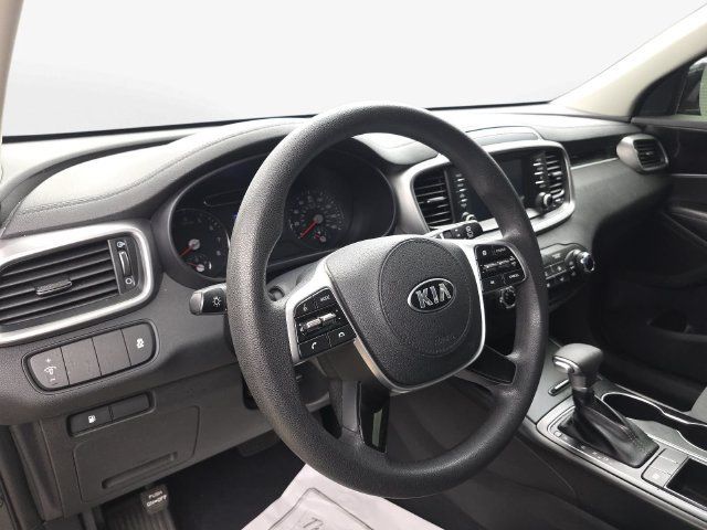 Used 2020 Kia Sorento FWD V6 image 16