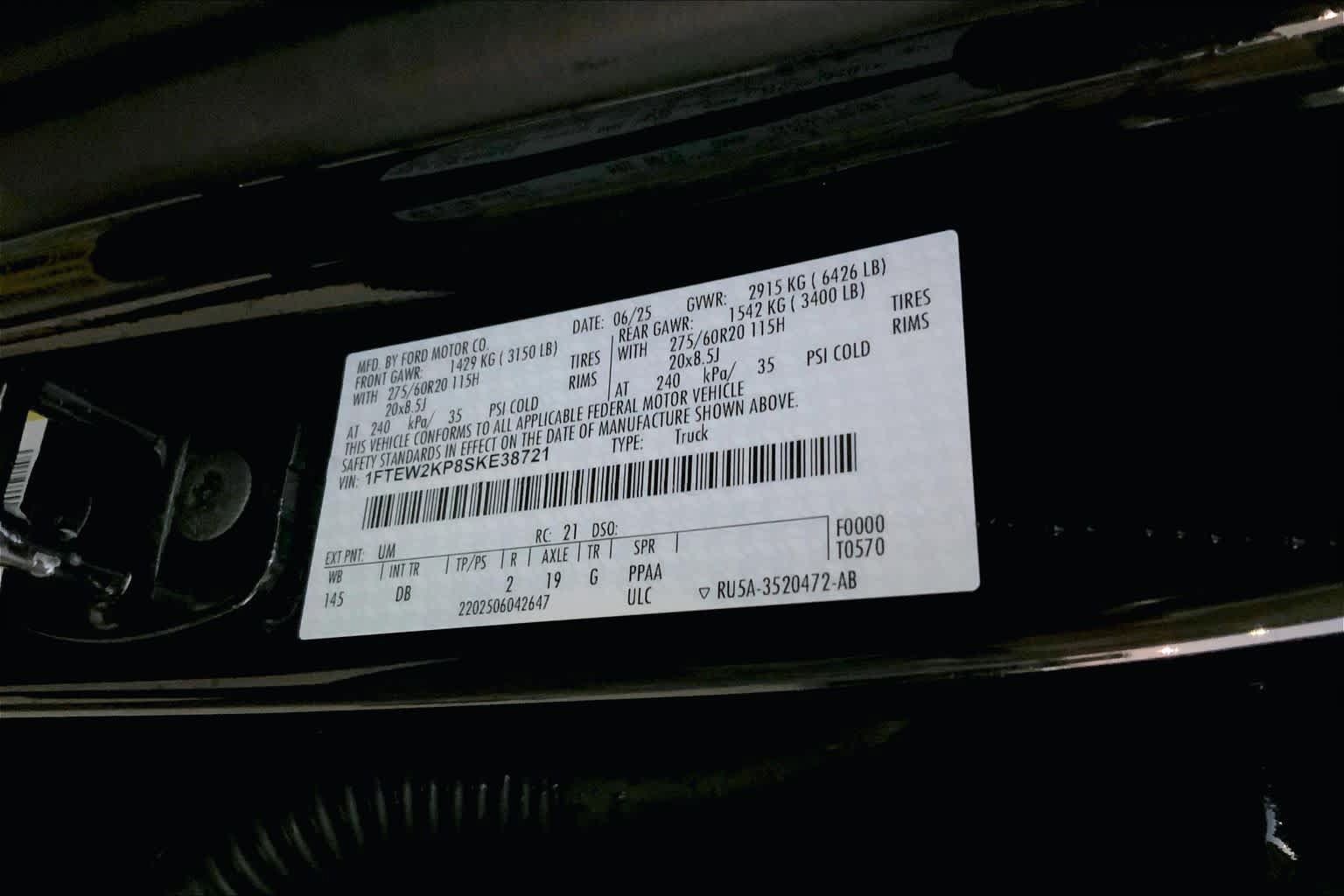 Used 2025 Ford F150 STX w/ Equipment Group 200A RWD image 29