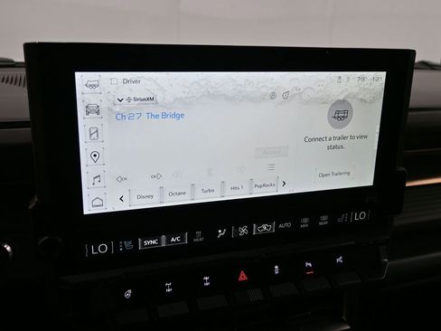 Used 2024 GMC Hummer EV 3X w/ Extreme Off-Road Package AWD/4WD image 16