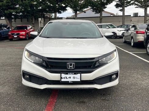 Used 2019 Honda Civic Sport image 6