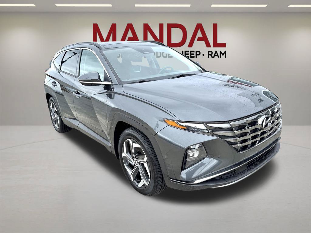 Used 2022 Hyundai Tucson Limited w/ Winter Package FWD image 3