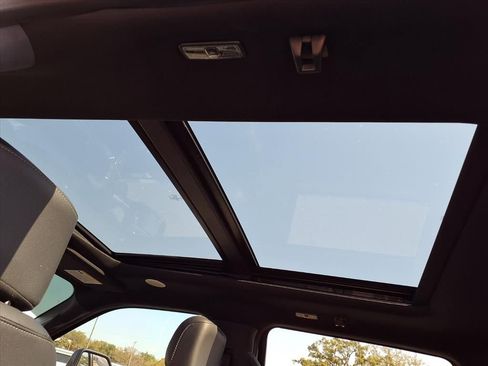 Used 2023 Ford F150 Lariat w/ Equipment Group 502A High image 23