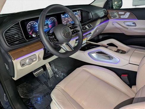 New 2026 Mercedes-Benz GLS 450 4MATIC image 3