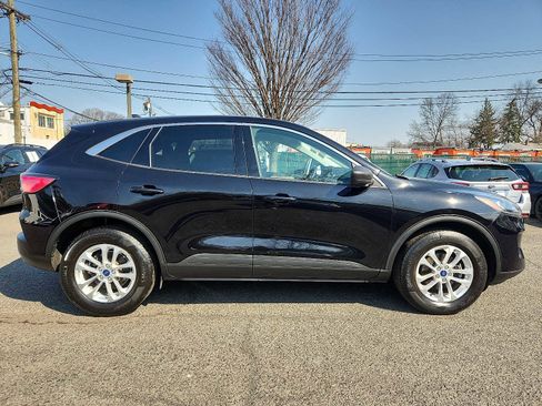 Used 2022 Ford Escape SE w/ Convenience Package image 7