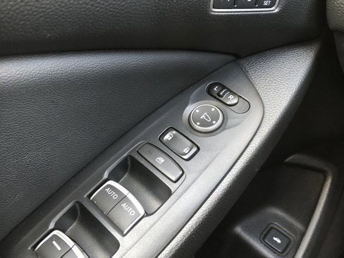 Used 2020 Honda Accord Touring image 27