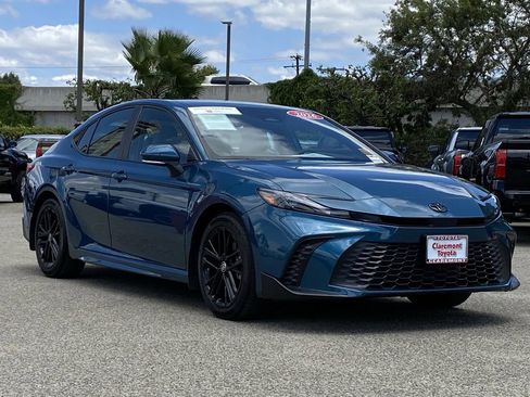 Certified 2026 Toyota Camry SE FWD image 42
