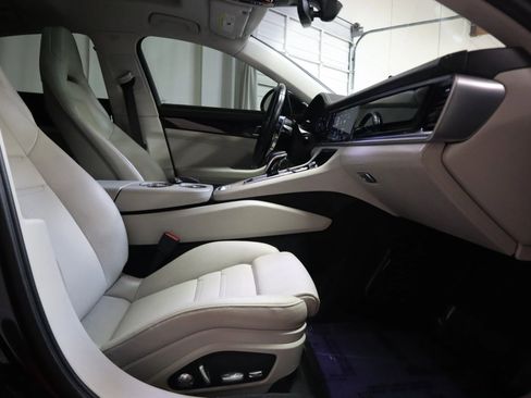 Used 2019 Porsche Panamera w/ Premium Package Plus image 22