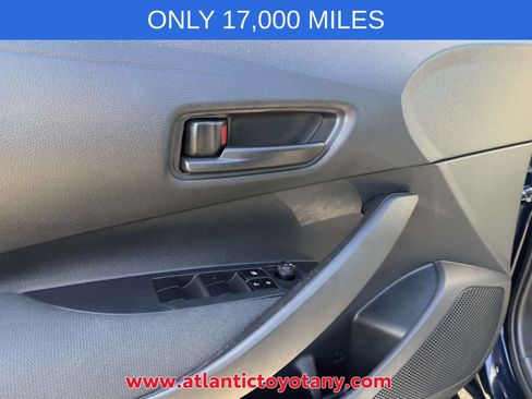 Used 2024 Toyota Corolla LE FWD image 21