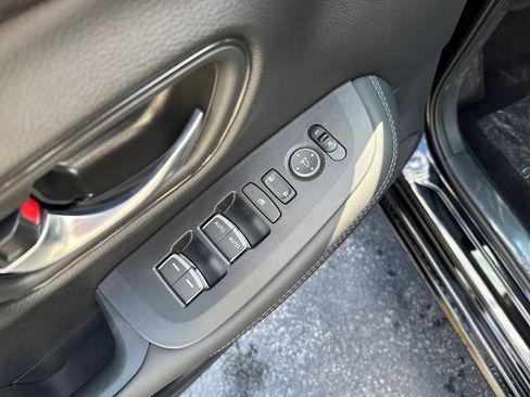 New 2026 Honda HR-V EX-L image 25