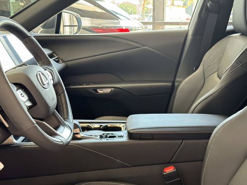 New 2026 Lexus RX 350 F Sport AWD/4WD image 13
