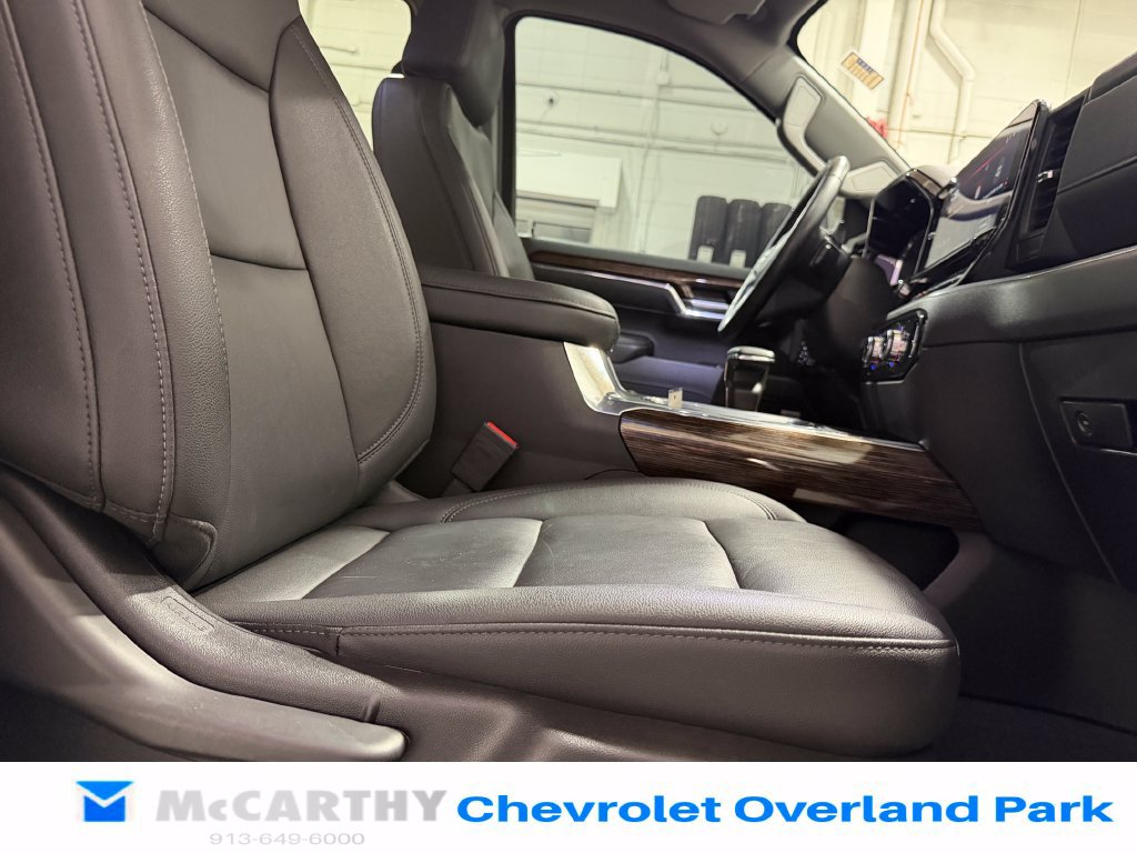 Used 2024 GMC Sierra 1500 Elevation w/ Elevation Premium Package AWD/4WD image 32