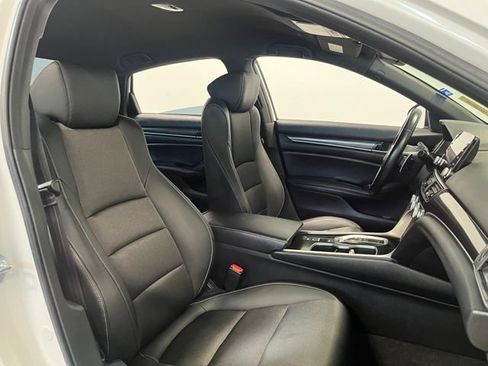 Used 2022 Honda Accord Sport image 10