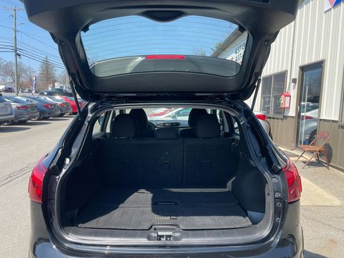 Used 2019 Nissan Rogue Sport S w/ Appearance Package image 8