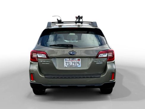 Used 2016 Subaru Outback 2.5i image 4