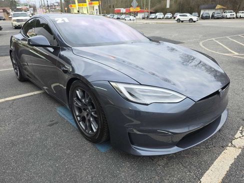 Used 2021 Tesla Model S Plaid image 7