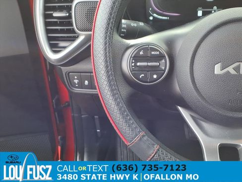 Used 2024 Kia Soul LX w/ Option Group 015 image 17