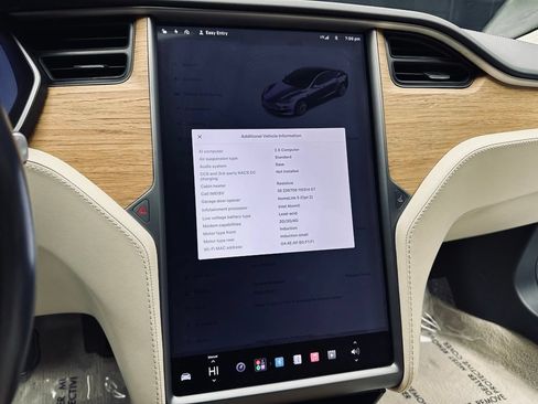 Used 2018 Tesla Model S 100D AWD/4WD image 35