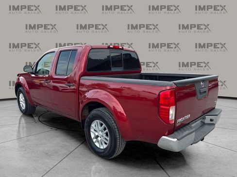 Used 2019 Nissan Frontier SV RWD image 3