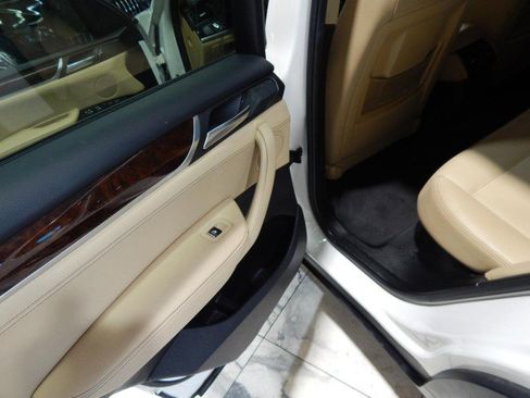 Used 2017 BMW X3 xDrive28i image 22