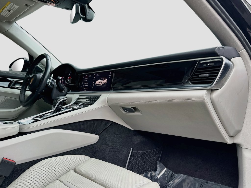 Certified 2022 Porsche Panamera 4S w/ Premium Package AWD/4WD image 30