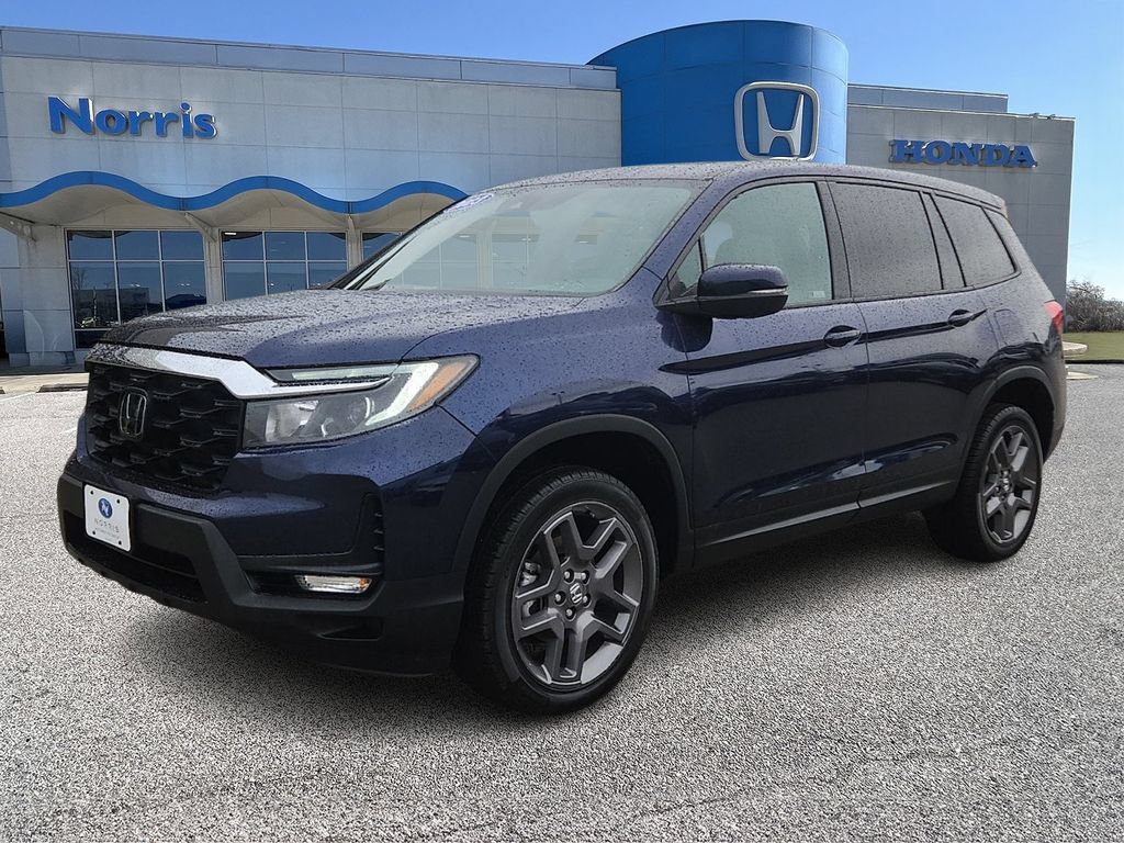 Used 2023 Honda Passport EX-L image 2