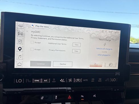 Used 2025 GMC Hummer EV 2X AWD/4WD image 30