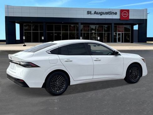 New 2026 Nissan Sentra SV w/ Floor Mat Package image 5