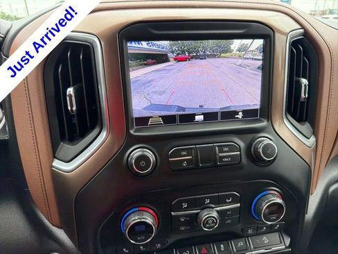 Used 2020 Chevrolet Silverado 2500 High Country w/ Safety Package II AWD/4WD image 15