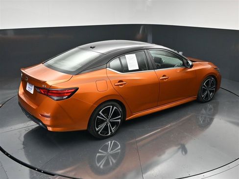 Used 2020 Nissan Sentra SR w/ Premium Package FWD image 23