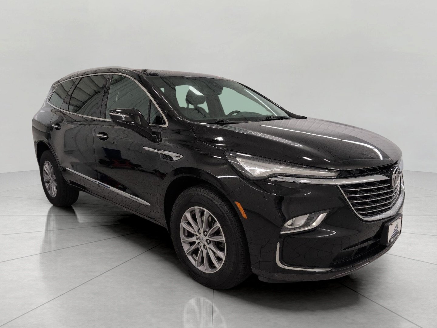 Used 2023 Buick Enclave Essence w/ LPO, Floor Liner Package AWD/4WD image 1