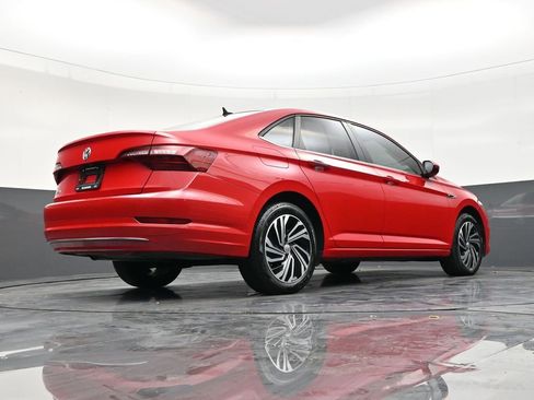 Used 2020 Volkswagen Jetta SEL image 25