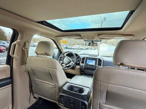 Used 2016 Ford F150 XLT w/ Equipment Group 302A Luxury image 6