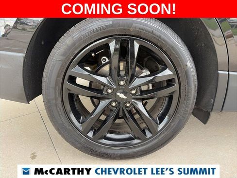 Used 2020 Chevrolet Equinox LT w/ Midnight Edition FWD image 23