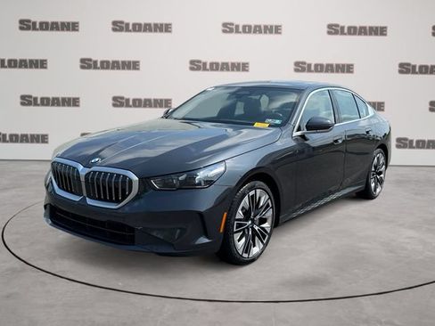 Used 2026 BMW 530i xDrive w/ Premium Package AWD/4WD image 1