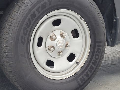 Used 2018 RAM 1500 Tradesman w/ Popular Equipment Group RWD image 31