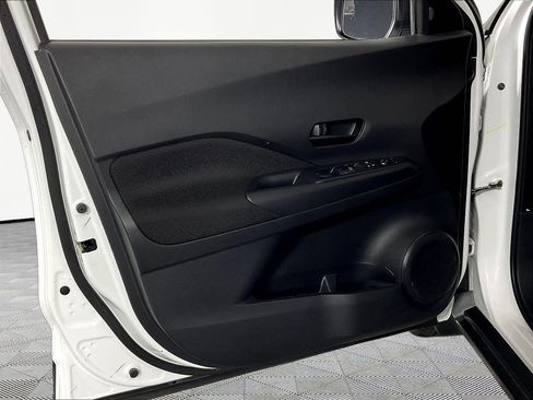 Used 2023 Nissan Kicks S FWD image 20