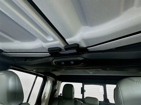 New 2026 Jeep Gladiator Mojave w/ Technology Group image 14