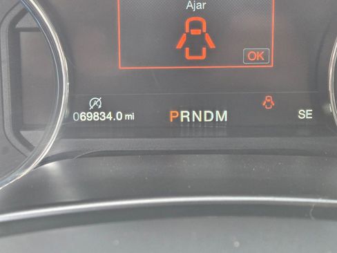 Used 2019 Ford F150 Lariat w/ Equipment Group 502A Luxury image 10