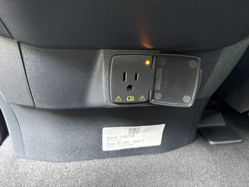 New 2027 Ford Expedition Active RWD image 28