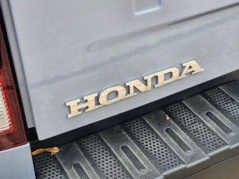 Used 2025 Honda Ridgeline Black Edition image 12