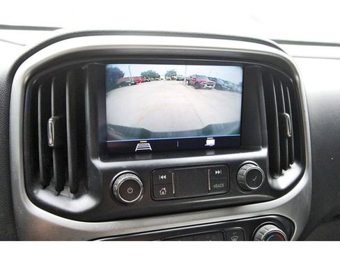 Used 2022 Chevrolet Colorado LT w/ Safety Package RWD image 24