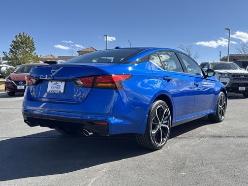 New 2025 Nissan Altima 2.5 SR image 3