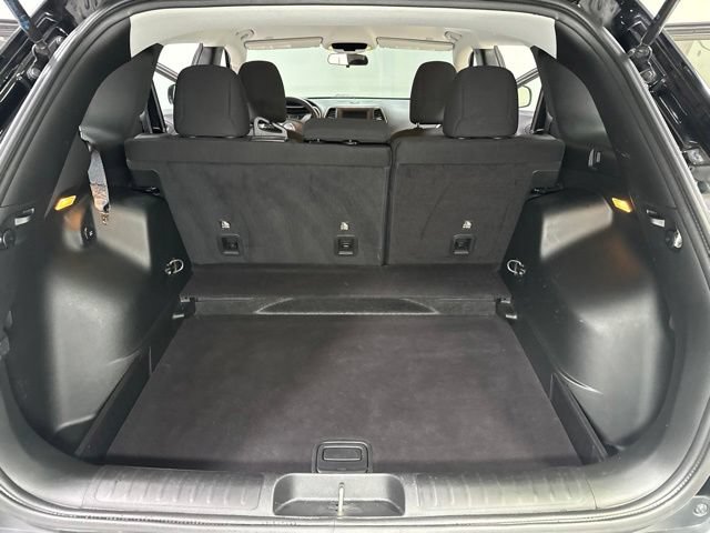Used 2019 Jeep Cherokee Latitude w/ Popular Appearance Group AWD/4WD image 24